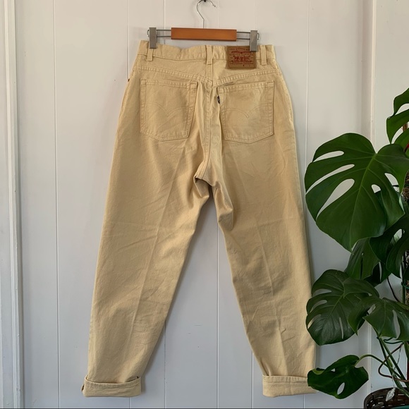 Levi's Denim - Vintage Black Tab Levi’s 550 Tapered Leg in BeigeSize 12 Reg Women’s Retro